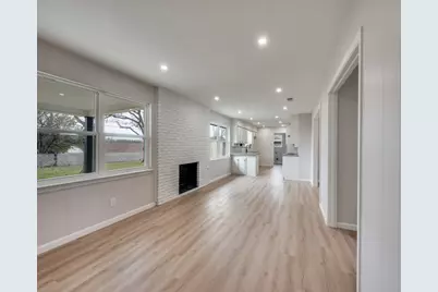 5916 Meredith Lane, Edgecliff Village, TX 76134 - Photo 19