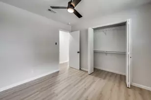 5916 Meredith Ln, Edgecliff Village, TX 76134 - Photo 11