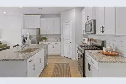 2322 Skyward Street, Grand Prairie, TX 75052 - Photo 3