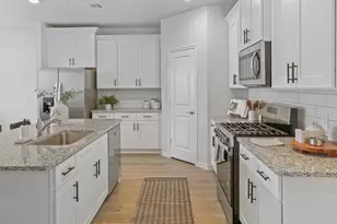 2322 Skyward St, Grand Prairie, TX 75052 - Photo 3