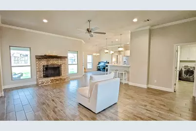 1124 Rocky Springs Trail, Fort Worth, TX 76052 - Photo 5