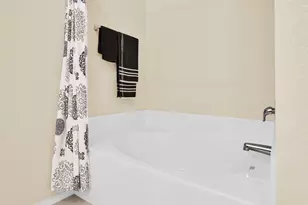 805 Cormorant Dr, Sherman, TX 75092 - Photo 17