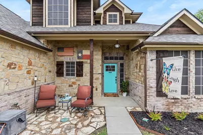 4023 Wagon Wheel Drive, Sanger, TX 76266 - Photo 3