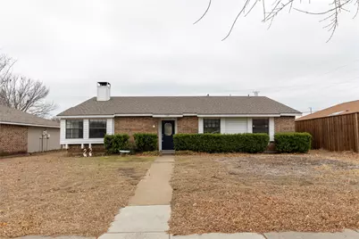 824 Middle Cove Drive, Plano, TX 75023 - Photo 1