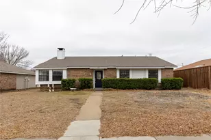 824 Middle Cove Dr, Plano, TX 75023 - Photo 1