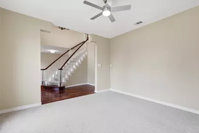 6204 Kingswood Drive, Arlington, TX 76001 - Photo 7