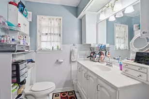 2546 W Rochelle Rd, Irving, TX 75062 - Photo 9