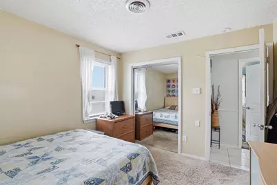 2546 W Rochelle Road, Irving, TX 75062 - Photo 7