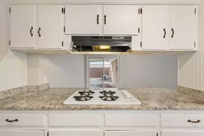 6319 Wiethorn Drive, Waco, TX 76710 - Photo 11