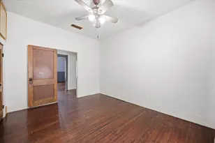 410 S Preston St, Wolfe City, TX 75496 - Photo 19