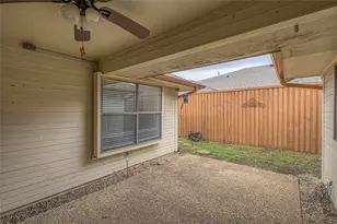 12717 Hornbeam Dr, Dallas, TX 75243 - Photo 27