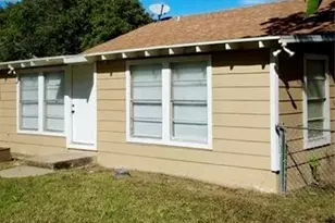 756 N Barton St, Stephenville, TX 76401 - Photo 17