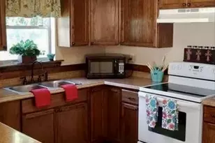 756 N Barton St, Stephenville, TX 76401 - Photo 3