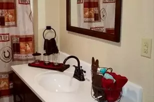 756 N Barton St, Stephenville, TX 76401 - Photo 9