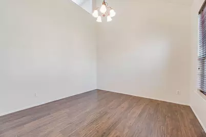 817 Kentucky Derby Lane, Fort Worth, TX 76179 - Photo 9