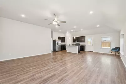 1421 Avalon Court, Celina, TX 75009 - Photo 7