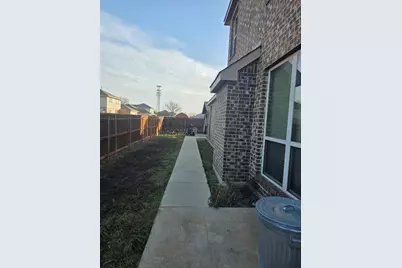 1116 Rio Vista Drive, DeSoto, TX 75115 - Photo 5
