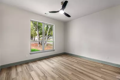 9703 Rosalie Court, Granbury, TX 76049 - Photo 21