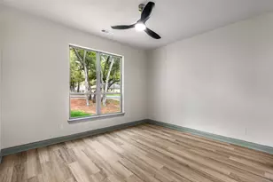 9703 Rosalie Ct, Granbury, TX 76049 - Photo 21