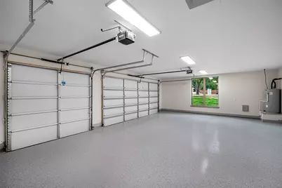 9703 Rosalie Court, Granbury, TX 76049 - Photo 27