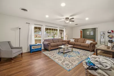 980 N Harbin Drive, Stephenville, TX 76401 - Photo 5