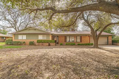 980 N Harbin Drive, Stephenville, TX 76401 - Photo 1