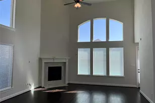 1517 Barrier Island Dr, Aubrey, TX 76227 - Photo 5