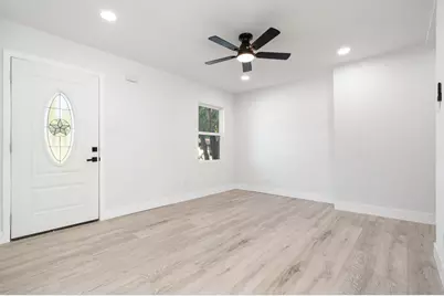 1604 Arbor, Arlington, TX 76010 - Photo 5