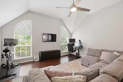 1904 N Port Court, Grapevine, TX 76051 - Photo 21