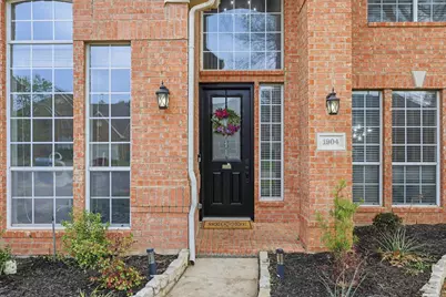 1904 N Port Court, Grapevine, TX 76051 - Photo 3