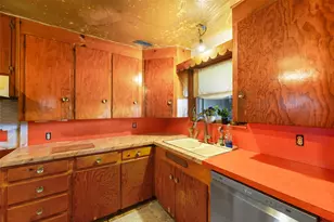 1051 Lynch Bend Rd, Springtown, TX 76082 - Photo 21