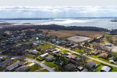 1512 Sheri Lane S, Pelican Bay, TX 76020 - Photo 29