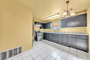 1512 Sheri Ln S, Pelican Bay, TX 76020 - Photo 9