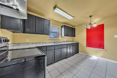 1512 Sheri Lane S, Pelican Bay, TX 76020 - Photo 11