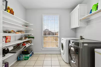 2708 Lake Country Drive, Grand Prairie, TX 75052 - Photo 13