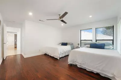 9677 Fallbrook Drive, Dallas, TX 75243 - Photo 31