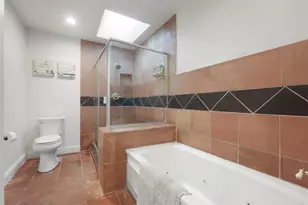 9677 Fallbrook Dr, Dallas, TX 75243 - Photo 25