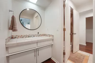 9677 Fallbrook Drive, Dallas, TX 75243 - Photo 17