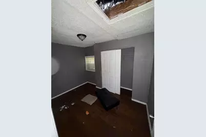 5504 Wheaton Drive, Fort Worth, TX 76133 - Photo 9