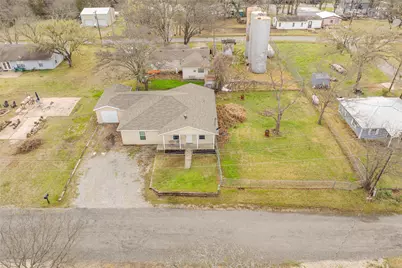 25 Erin Drive, Pottsboro, TX 75076 - Photo 3