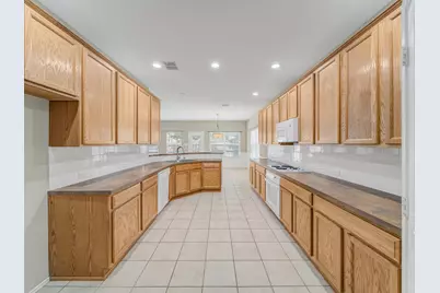 8162 Robertson Drive, Frisco, TX 75036 - Photo 7