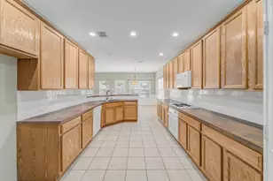 8162 Robertson Dr, Frisco, TX 75036 - Photo 7