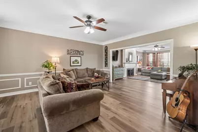 824 Lochmoor Lane, Highland Village, TX 75077 - Photo 5