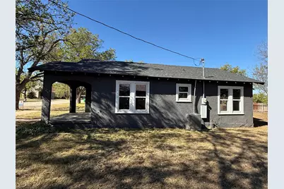 705 E 9th Street, Coleman, TX 76834 - Photo 3