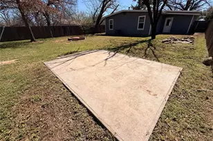 312 W Church St, Olney, TX 76374 - Photo 37