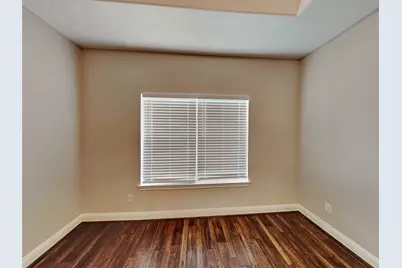 1002 Woodcrest Drive, Lancaster, TX 75134 - Photo 3