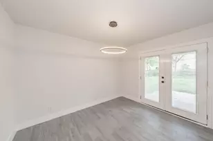 10455 Allegheny Dr, Dallas, TX 75229 - Photo 13