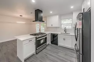 10455 Allegheny Dr, Dallas, TX 75229 - Photo 5