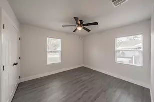 10455 Allegheny Dr, Dallas, TX 75229 - Photo 19