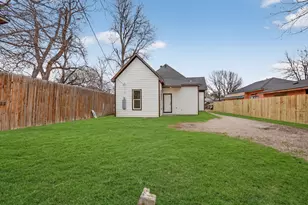 2307 Refugio Ave, Fort Worth, TX 76164 - Photo 15